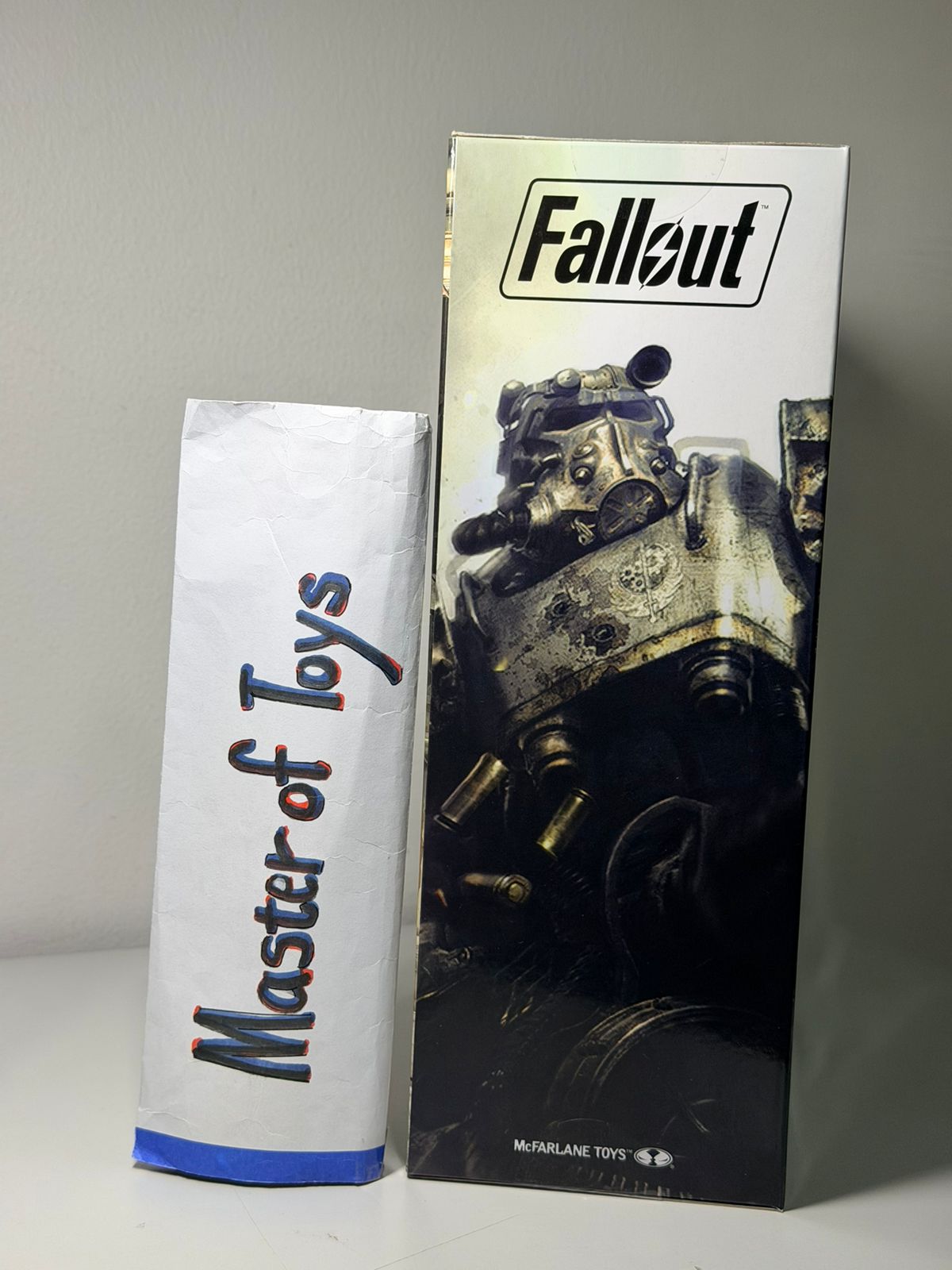 McFarlane Fallout T-60 Vault Tec & Sole Survivor - Ready Stock