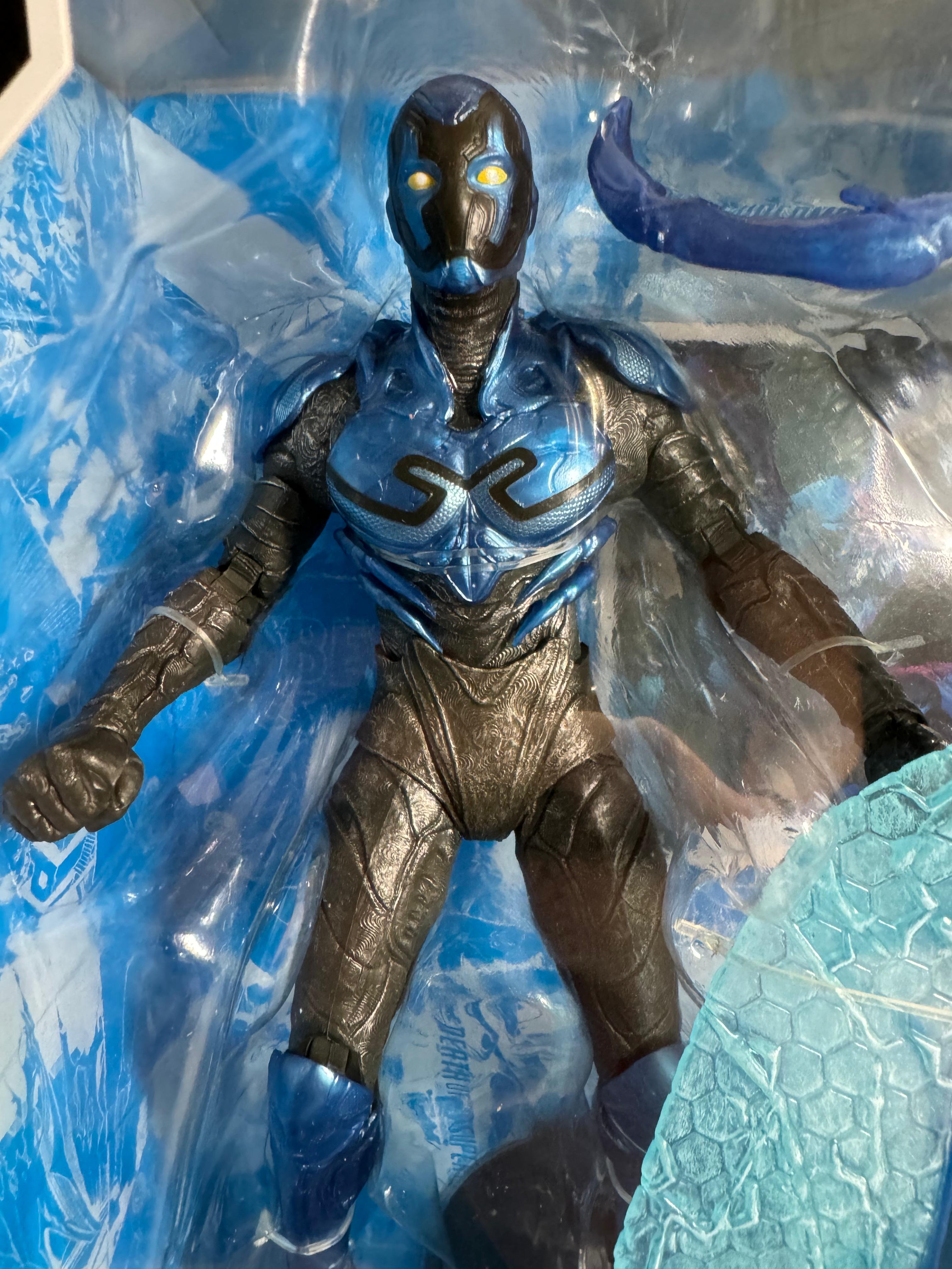 McFarlane DC Multiverse Blue Beetle Battle Mode ( Blue Beetle ) - Ready Stock