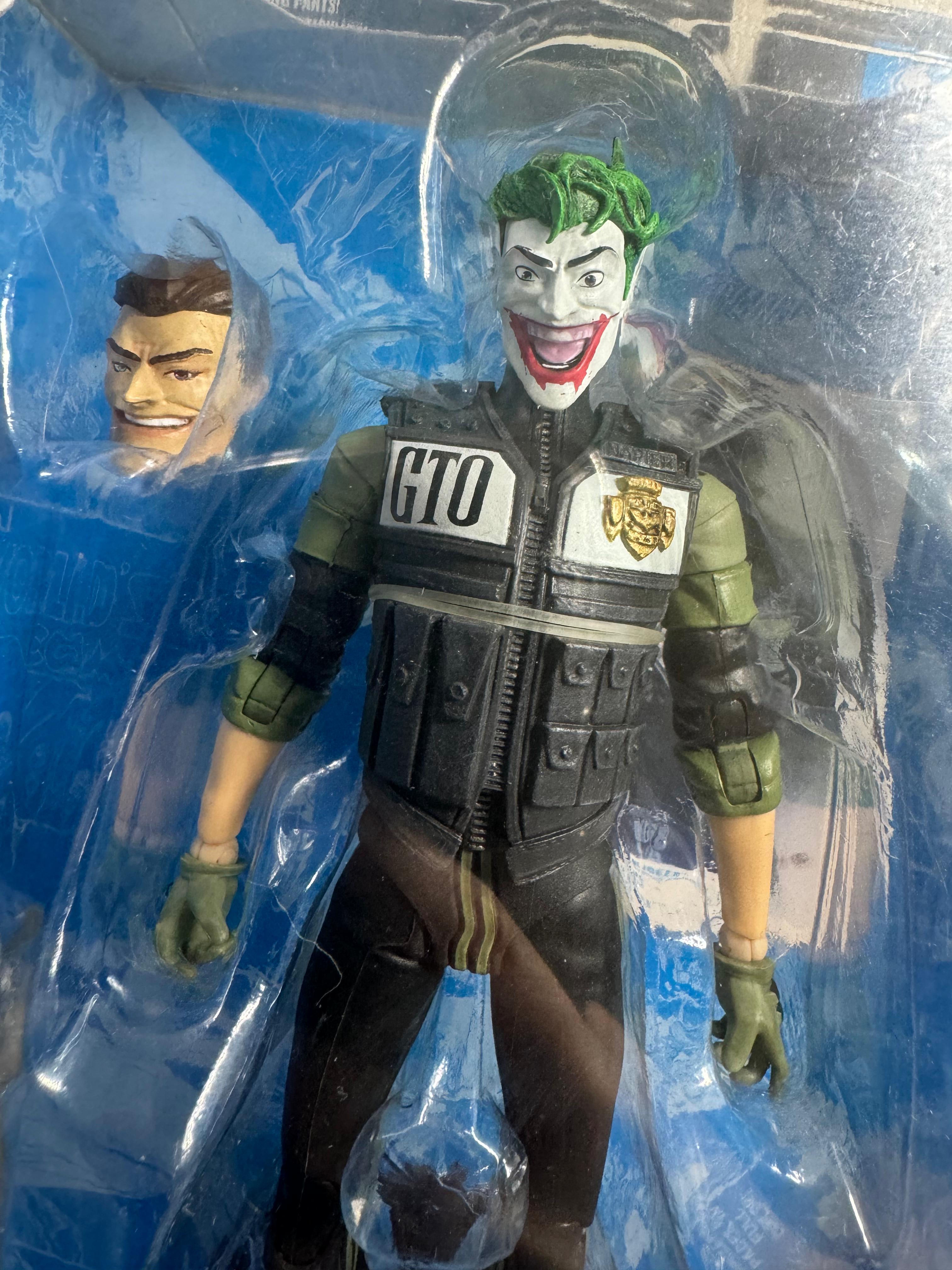 McFarlane DC Multiverse The Joker (Batman: White Knight) - Ready Stock