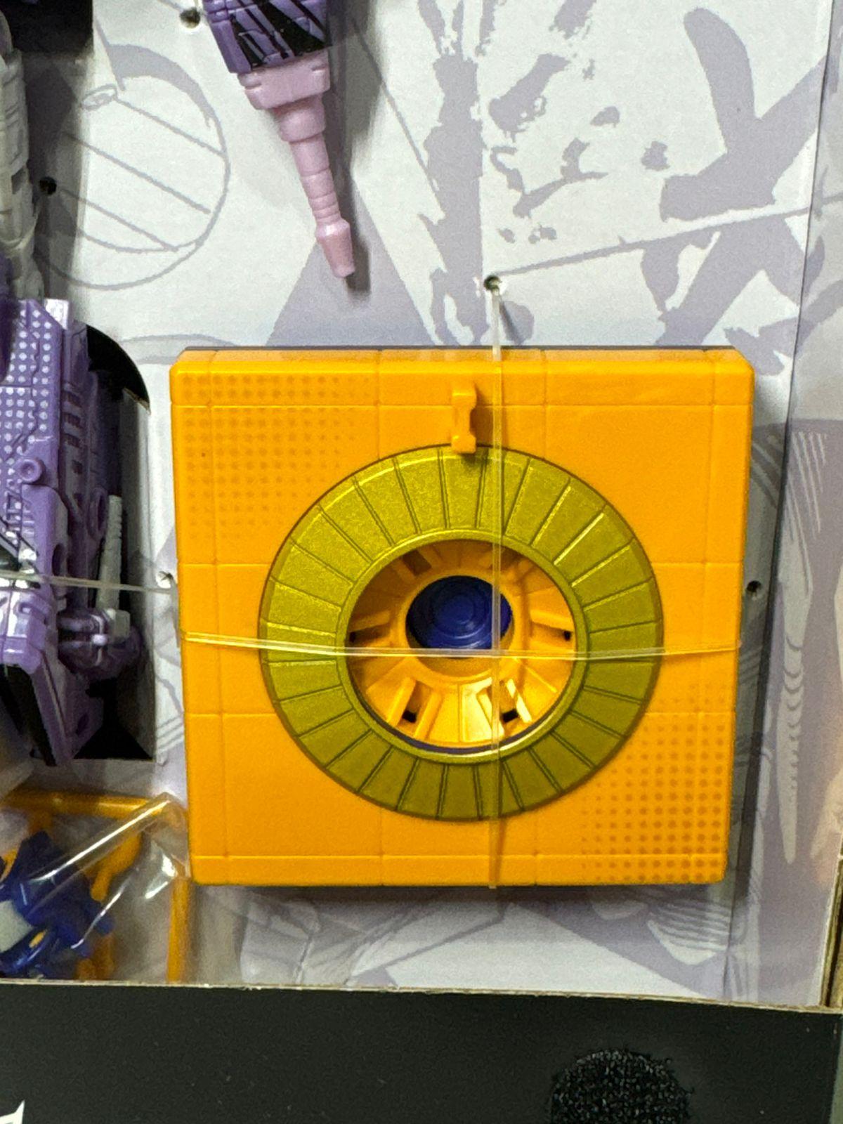 Hasbro Takara Tomy The Transformers Are All Dead Shockwave Head of Optimus Prime - Ready Stock