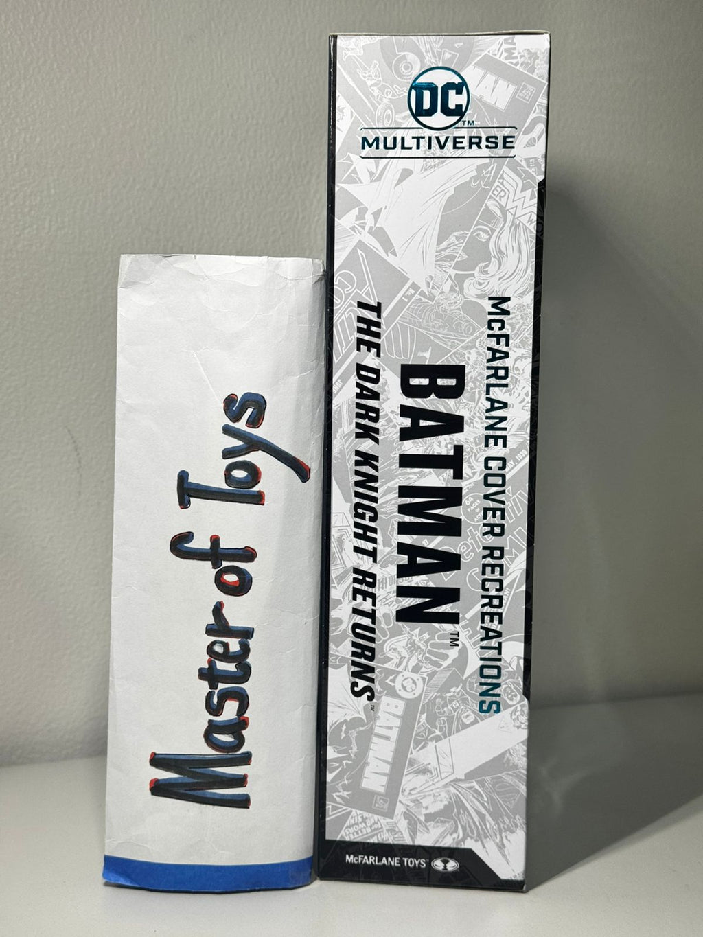 McFarlane Cover Recreations Batman (The Dark Knight Returns) Gold Label - Ready Stock