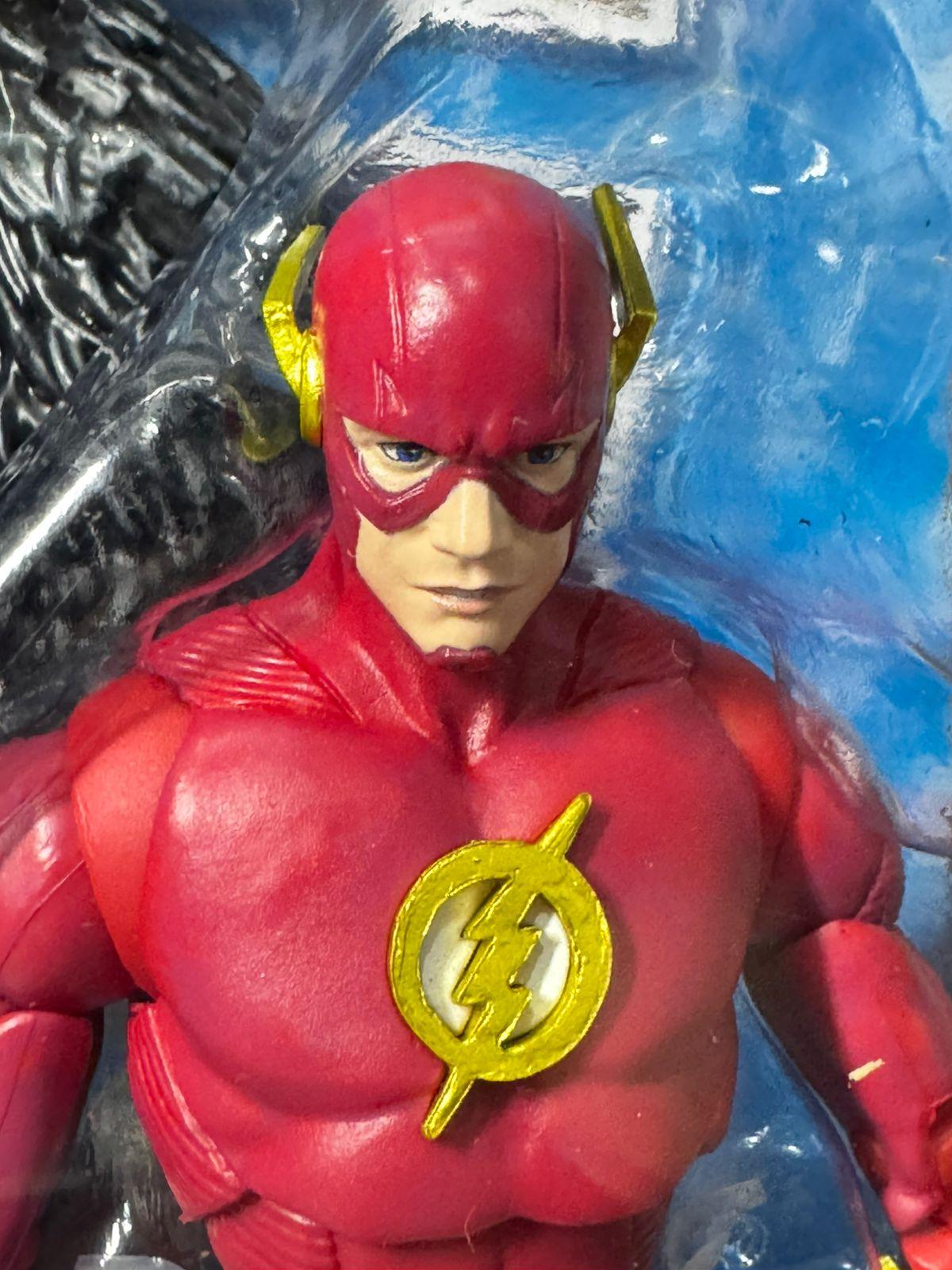 McFarlane DC Multiverse Titano vs The Flash - Ready Stock