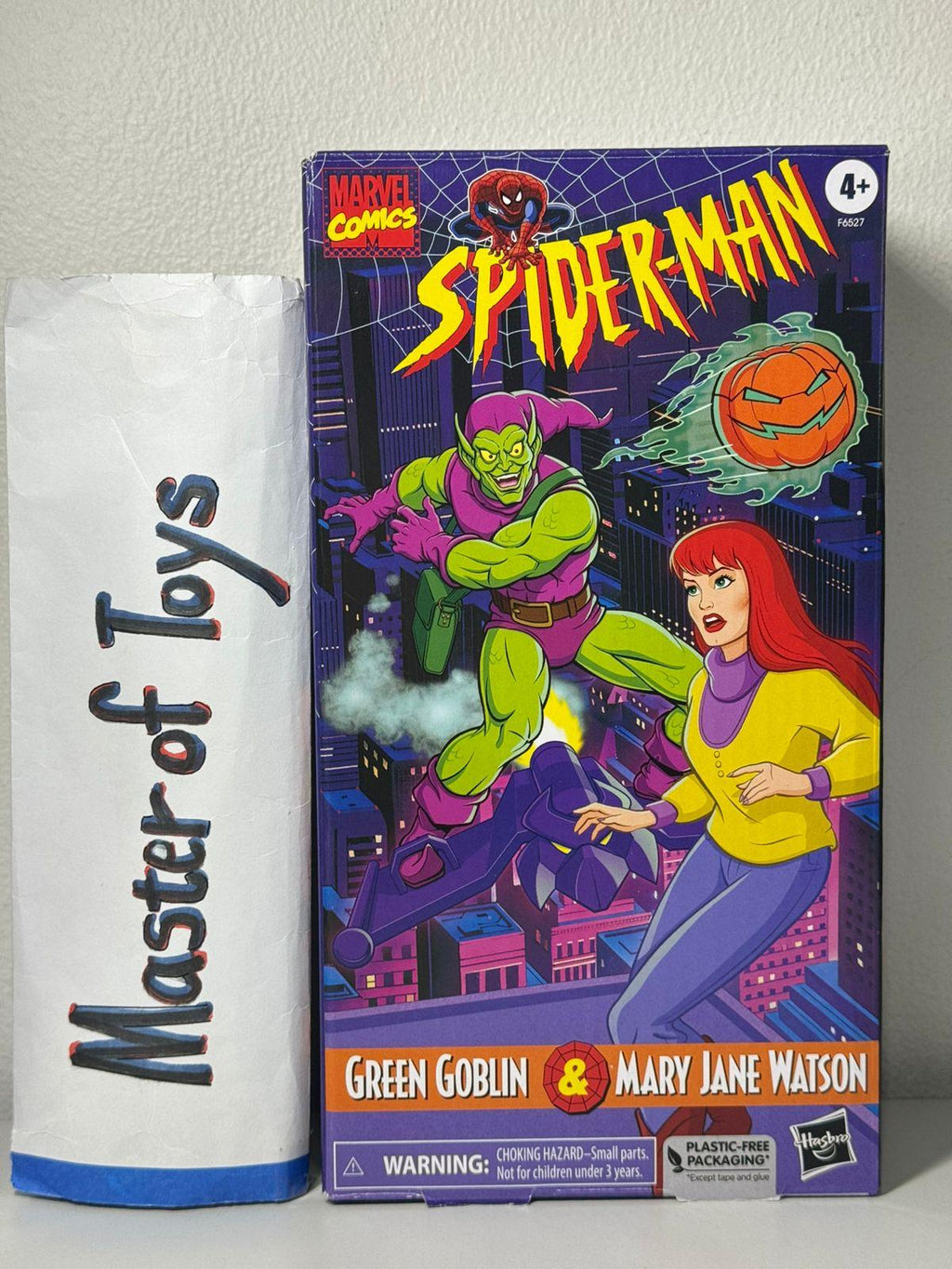 Hasbro Marvel Comics Green Goblin & Mary Jane Watson - Ready Stock