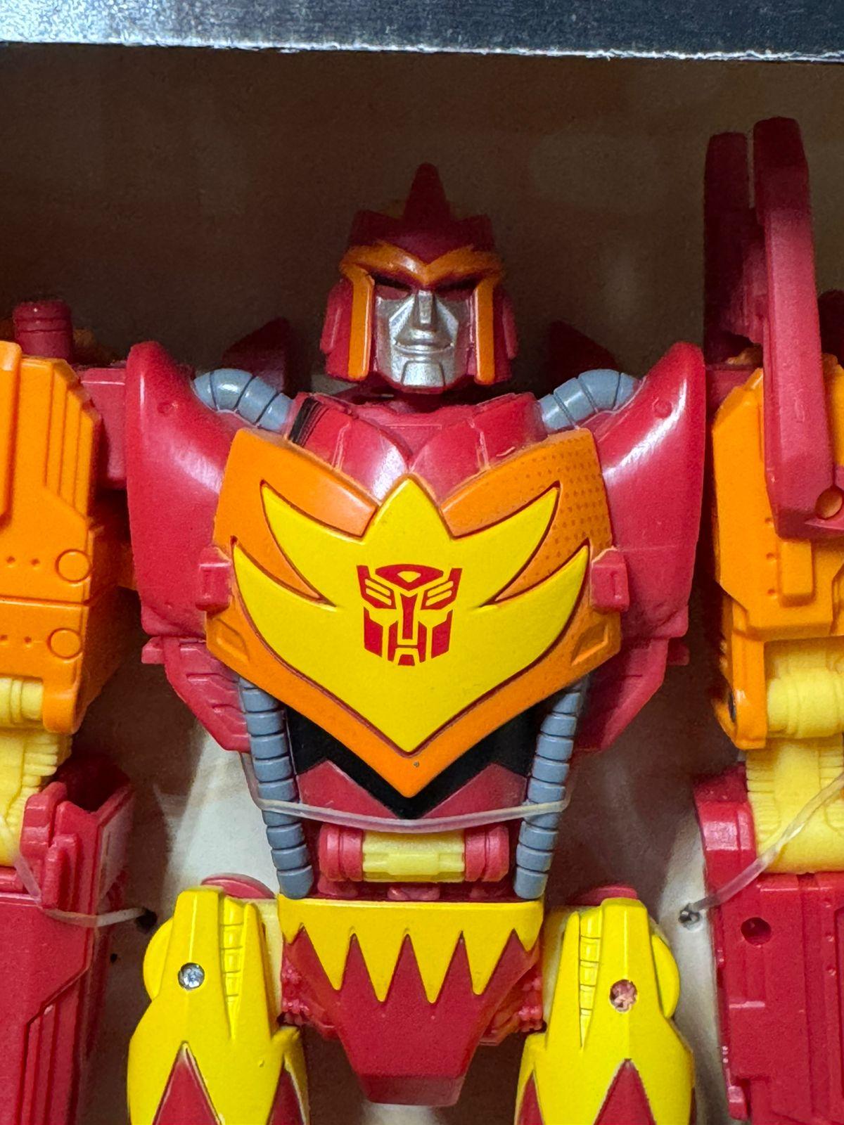 Hasbro Takara Tomy The Transformers & Action Force 40 Years Under Pressure! Emirate Xaaron | Autobot Flame - Ready Stock