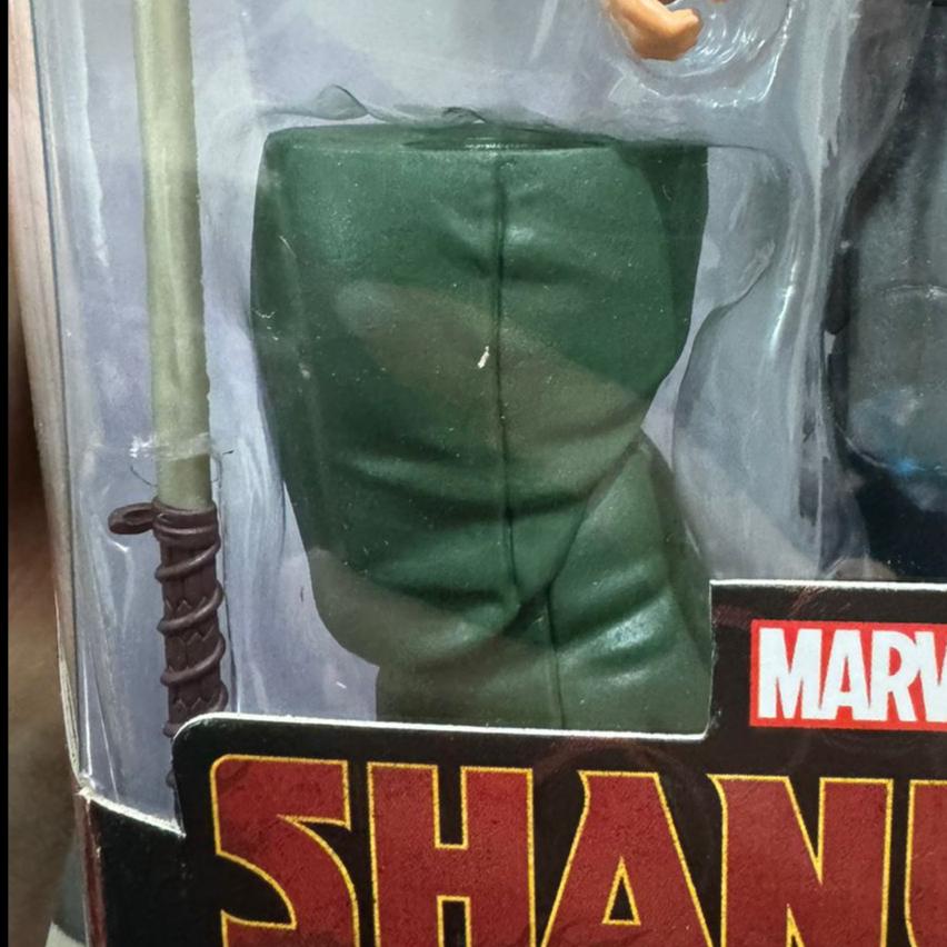 Hasbro Marvel Legends Series Marvel Shang-Chi And The Legend Of The Ten Rings Shang Chi With BAF - Ready Stock