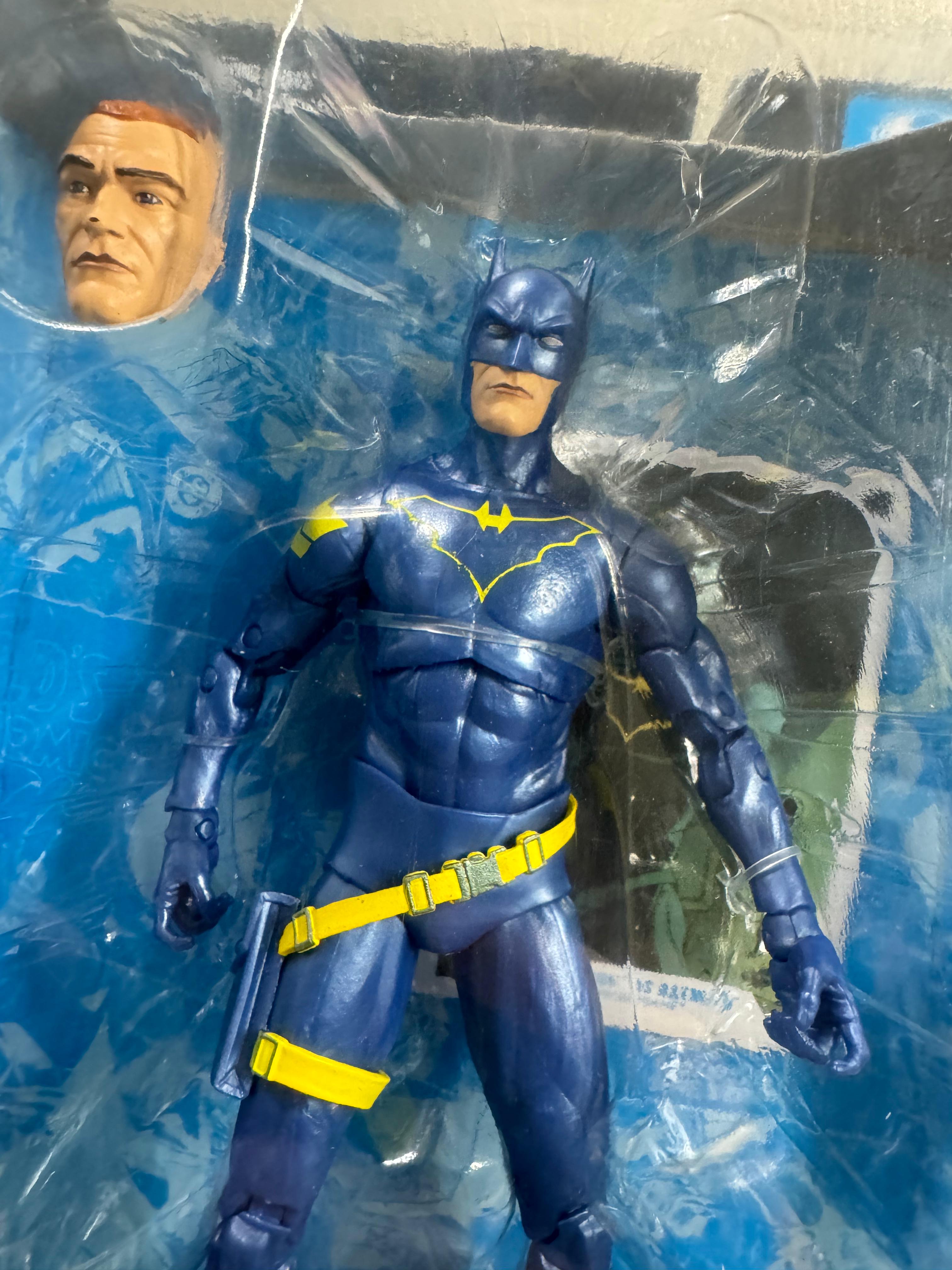 McFarlane DC Multiverse Jim Gordon as Batman (Batman: Endgame) Platinum Edition - Ready Stock