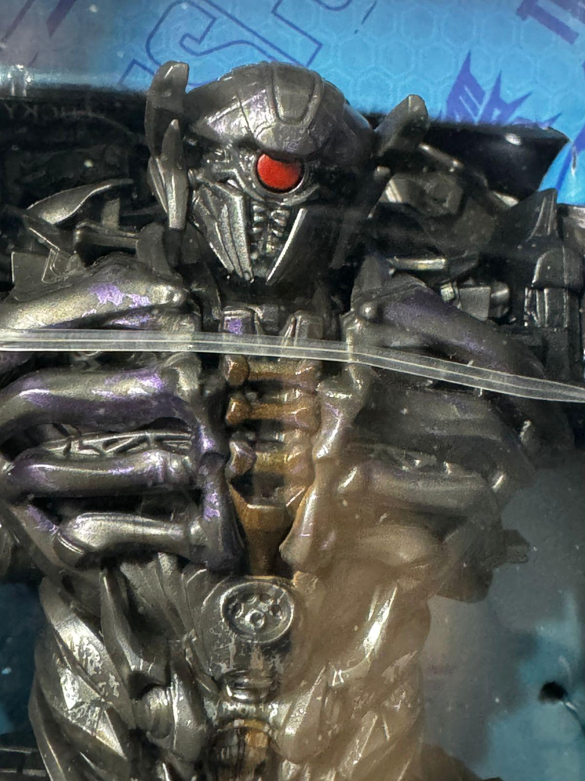 Hasbro Transformers Studio Series Dark of the Moon Shockwave - Ready Stock