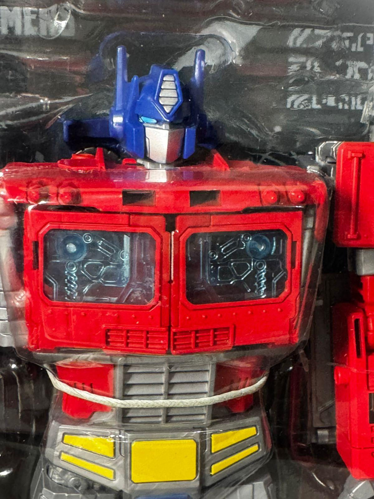 Hasbro Transformers Power of the Primes Leader Class Evolution Optimus Prime - Ready Stock