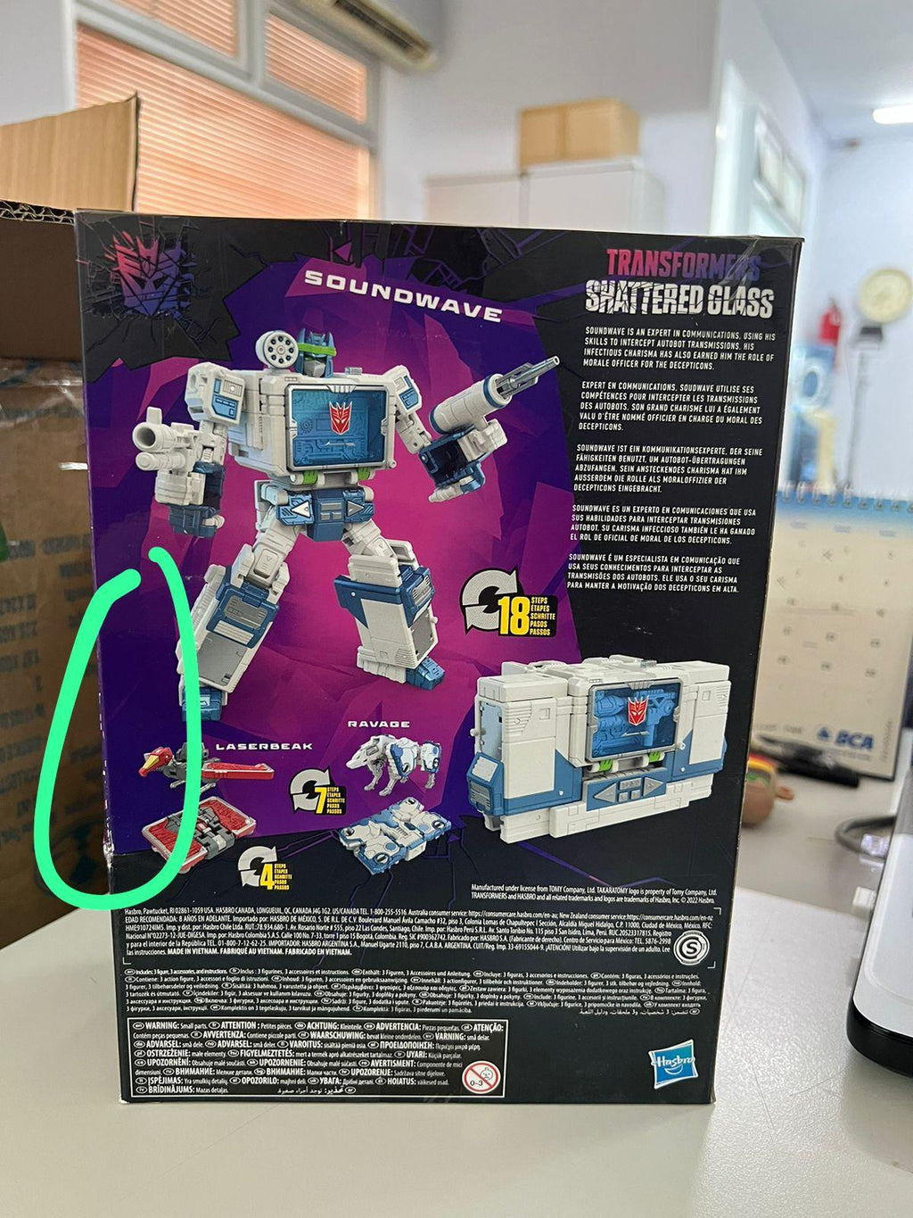 Hasbro Transformers Generations Shattered Glass Soundwave Laserbeak Ravage