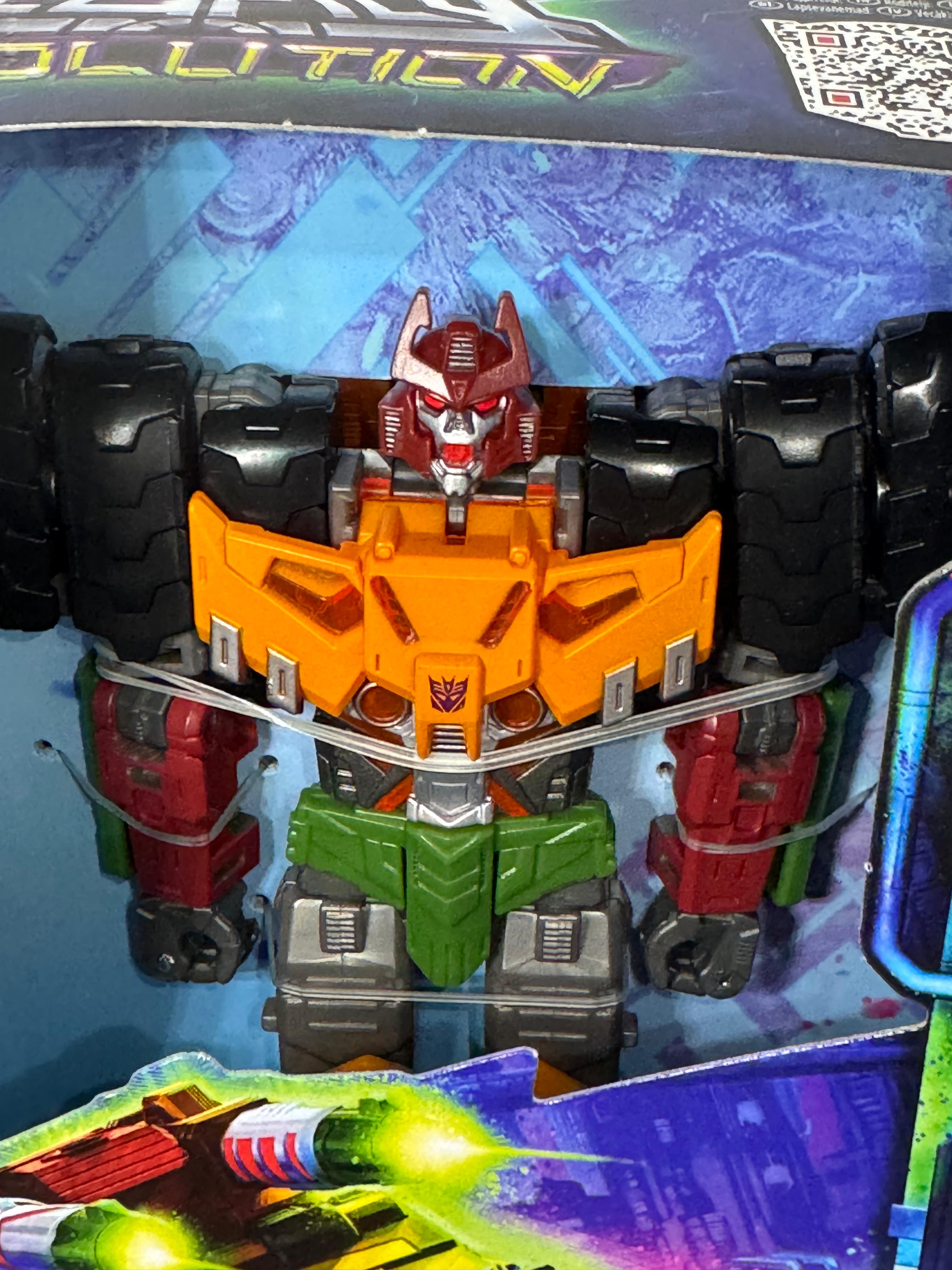 Hasbro Transformers Legacy Evolution Comic Universe Bludgeon - Ready Stock