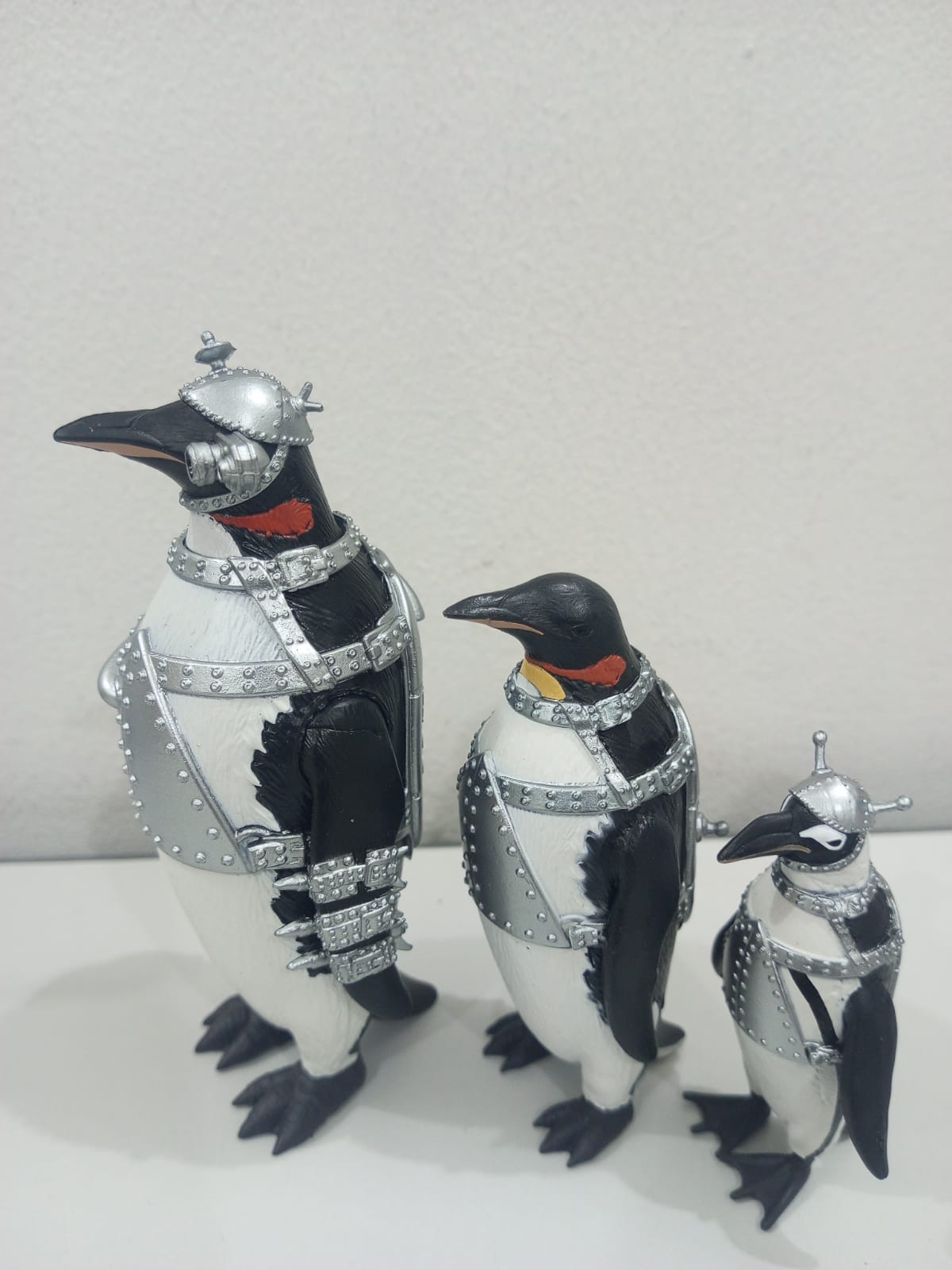 McFarlane Deluxe Theatrical Edition DC Multiverse Batman Returns Commando Penguins Only No Box- Ready Stock