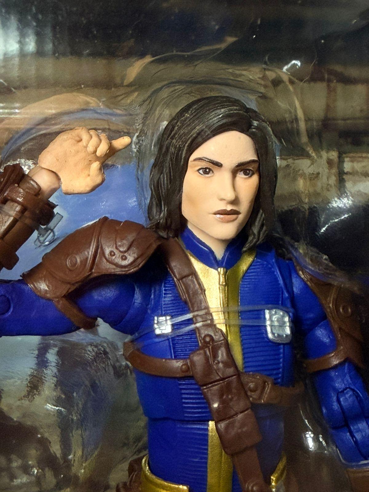 McFarlane Fallout T-60 Vault Tec & Sole Survivor - Ready Stock