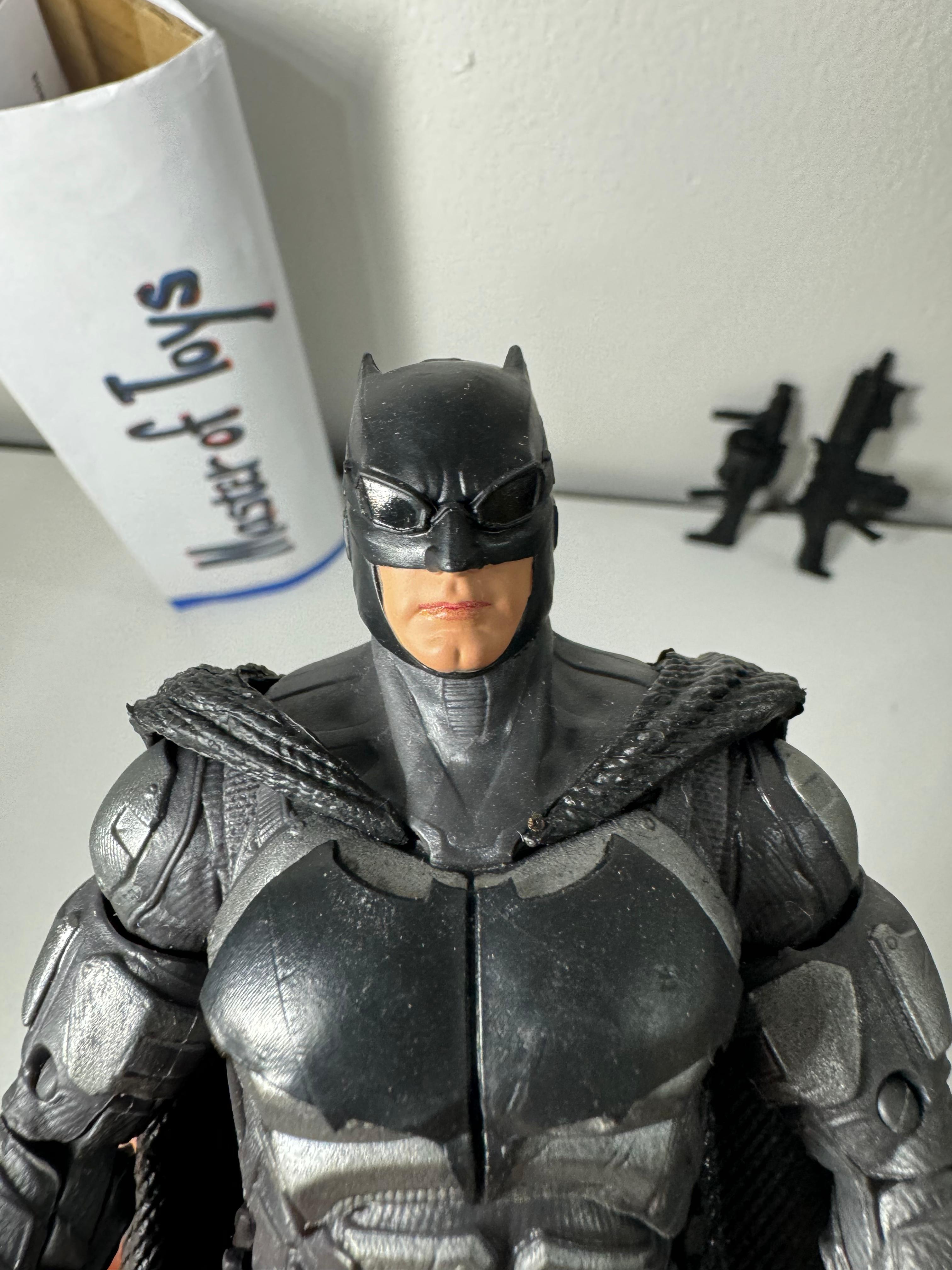 McFarlane DC Multiverse Batman Justice League With Guns No Box - Ready Stock