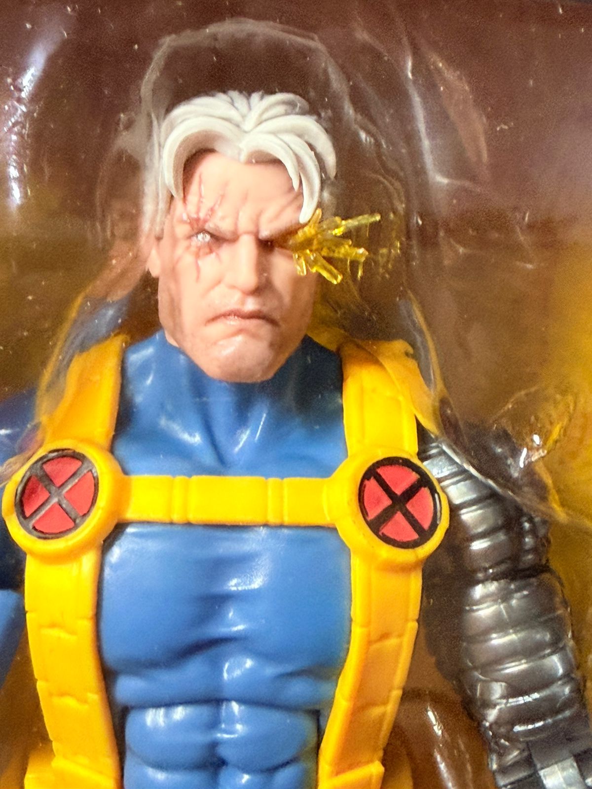 Hasbro Marvel Legends Marvel's Cable With BAF Marvel's Zabu - Ready Stock
