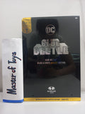 McFarlane DC Blue Beetle Black & White Accent Edition Gold Lebel  - Ready Stock