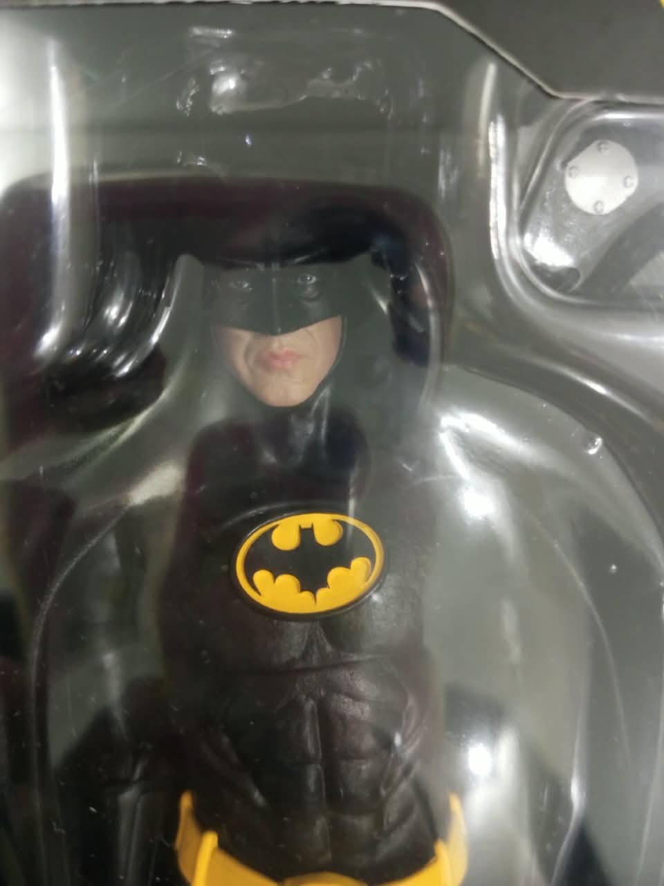Beast Kingdom DC Batman Dah 114 Batman 1989 Version 1/9 Scale Action Figure - Ready Stock