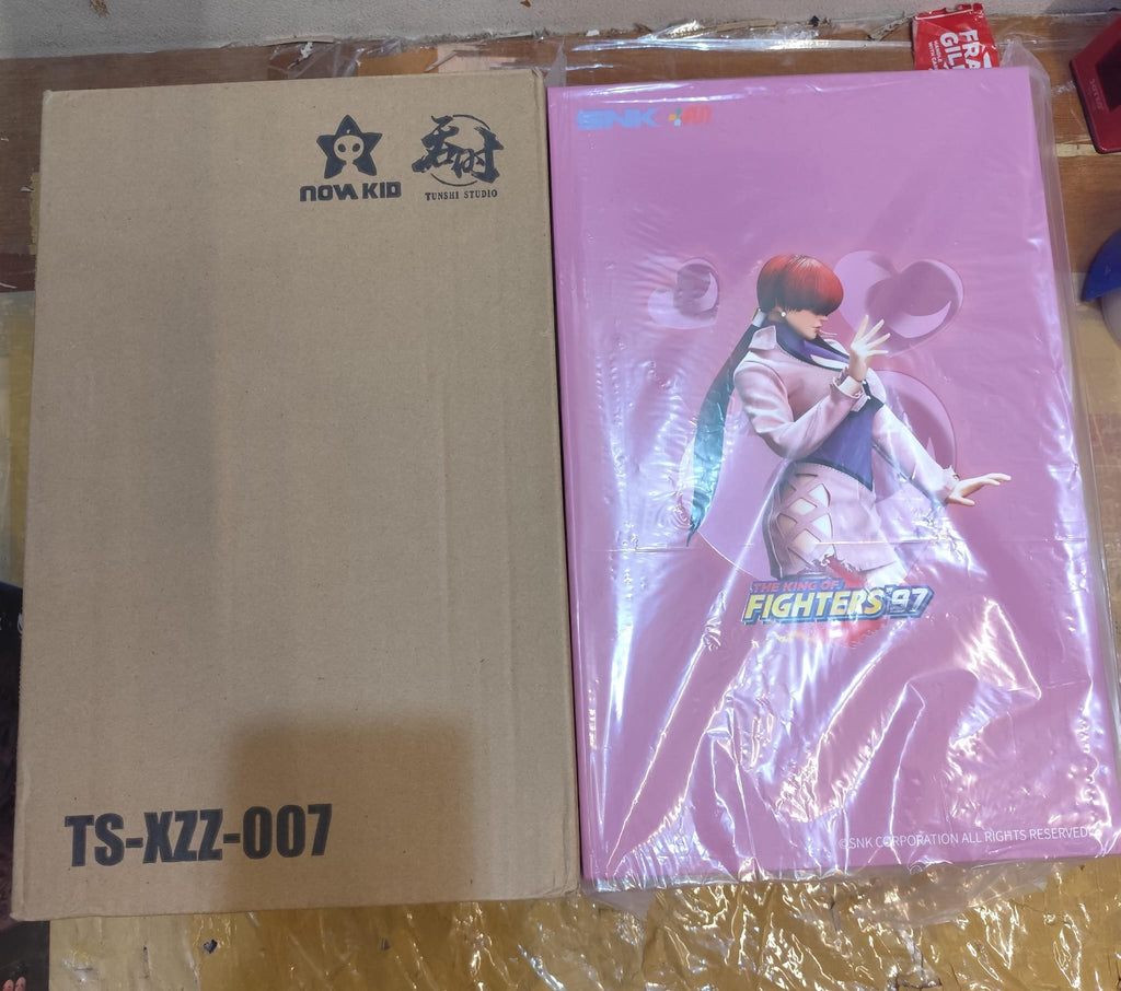 Shermie - The King of Fighters '97 (1/6 Scale Collectible Figure) dari Tunshi Studio & NOVAKID Studio Action Figure- Ready Stock