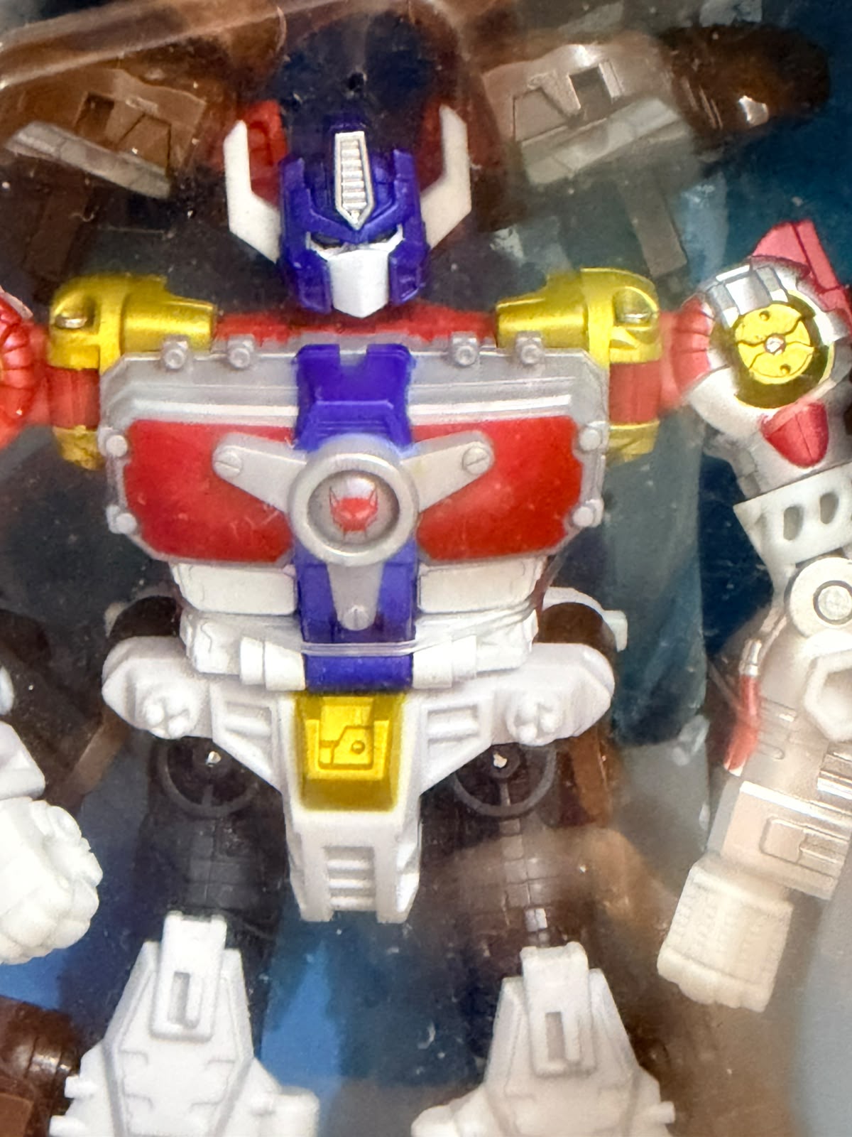 Hasbro Transformers Age The Primes Maximal Big Convoy- Ready Stock