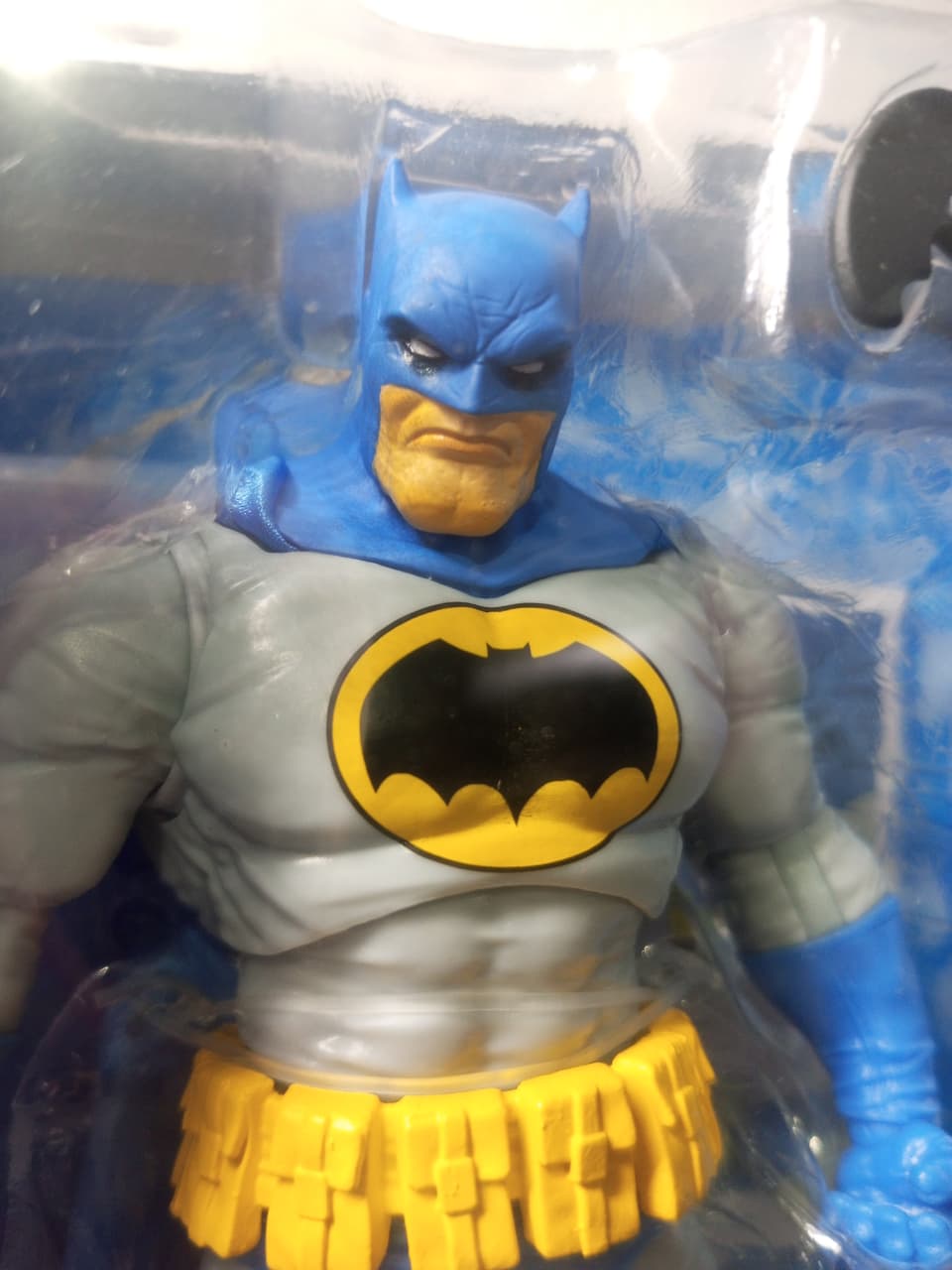 McFarlane DC Multiverse Batman (Dark Knight Return) - Ready Stock