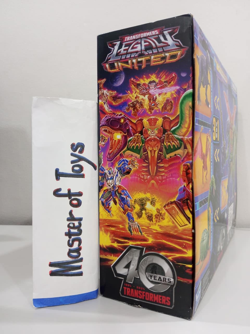 Hasbro Transformers Legancy United Beast Wars Universe Magmatron  - Ready Stock