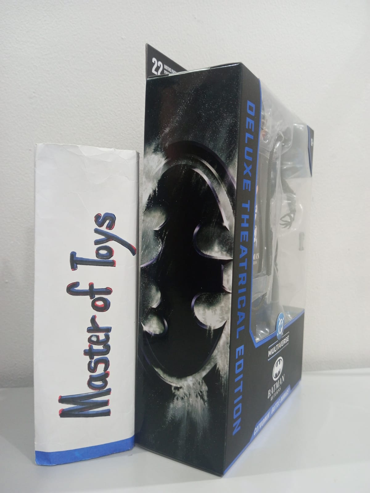 McFarlane Deluxe Theatrical Edition DC Multiverse Catwoman (Battle Damage) Catwoman Batman Returns (1992)- Ready Stock