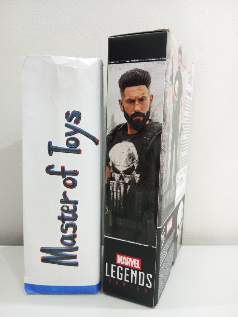 Hasbro Marvel Legends Series The Punisher - Ready Stock