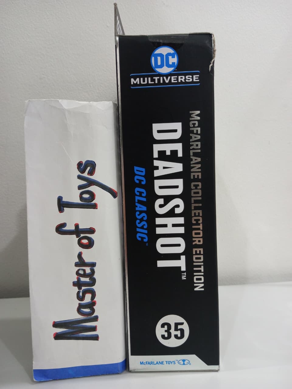 McFarlane Collector Edition DC Multiverse Deadshot (DC Classic) #35 BOX DAMAGED -Ready Stock