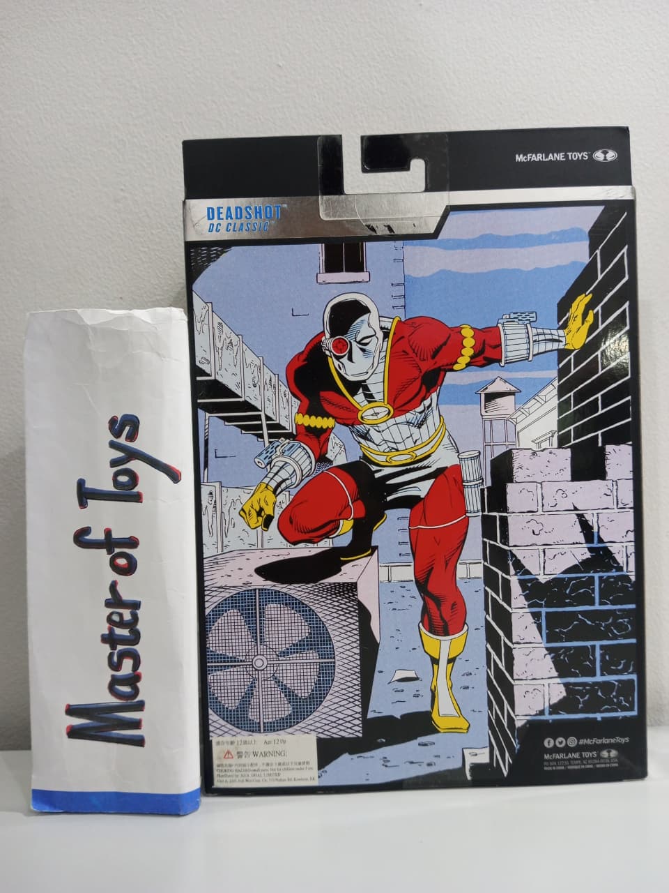 McFarlane Collector Edition DC Multiverse Deadshot (DC Classic) #35 BOX DAMAGED -Ready Stock