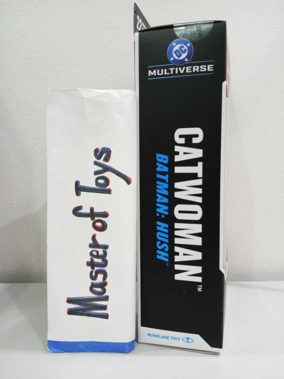 McFarlane DC Multiverse Catwoman (Batman : Hush) Gold Label  - Ready Stock