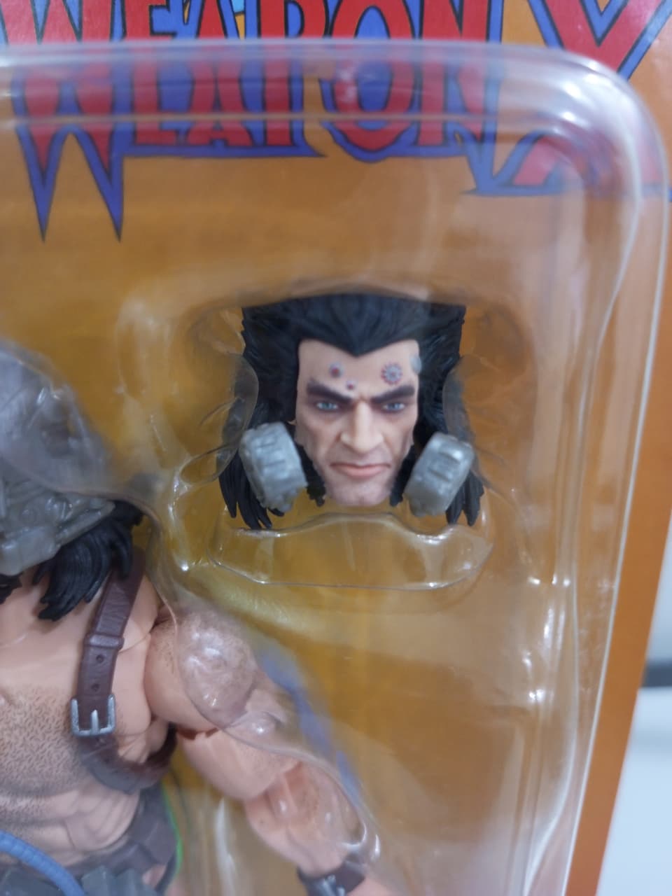 Hasbro Marvel Comics X-Men '97 Wolverine (Weapon X) - Ready Stock