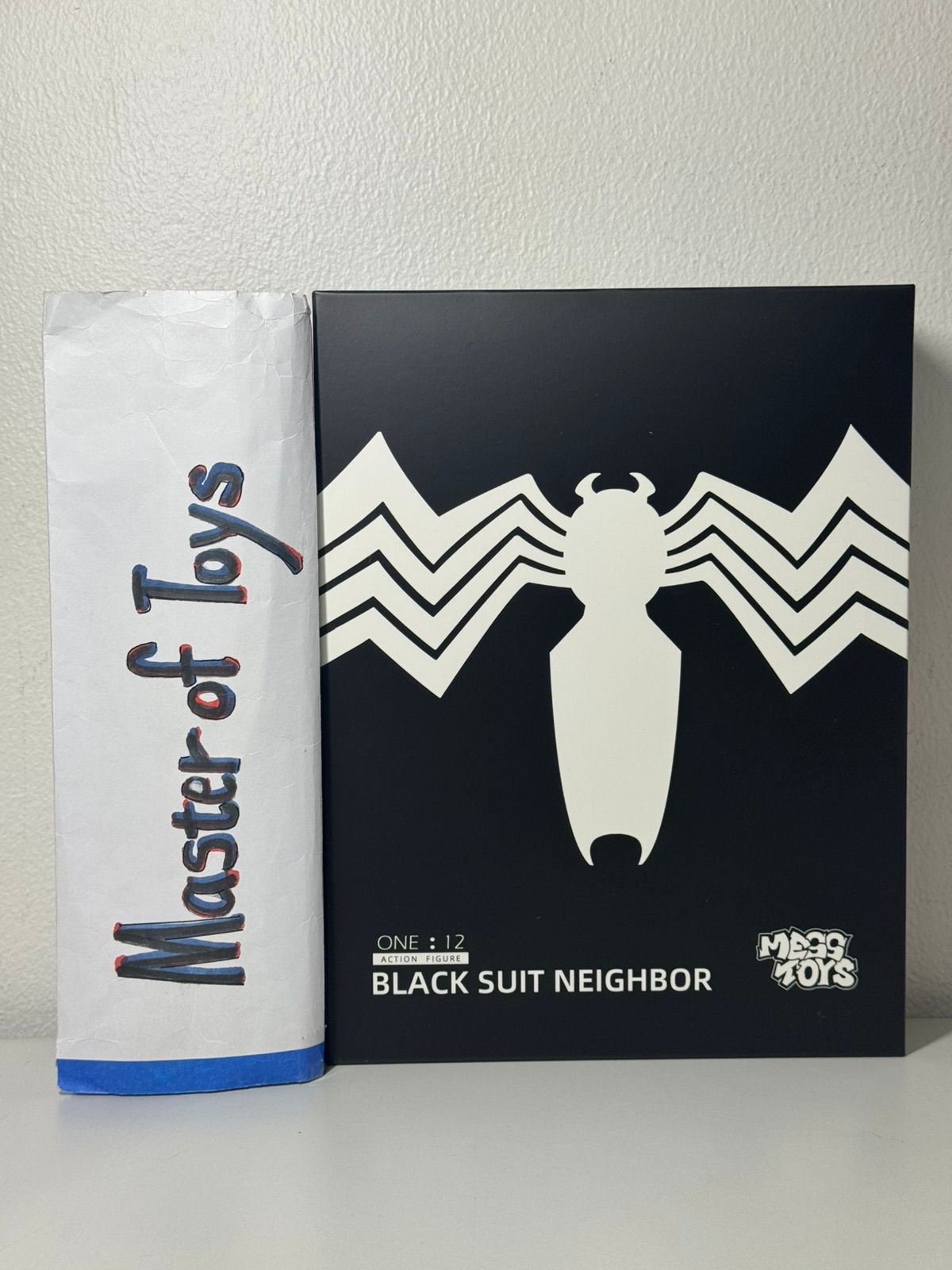 Mess Toys Action Figure Black Suit Neighbor - Ready Stock