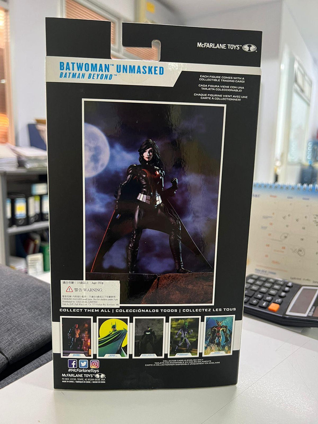 Mcfarlane DC Multiverse Batman Beyond Batwoman Unmasked Figure 7 inch