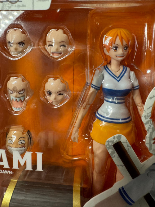 Bandai SHF Nami (Romance Dawn) - Ready Stock