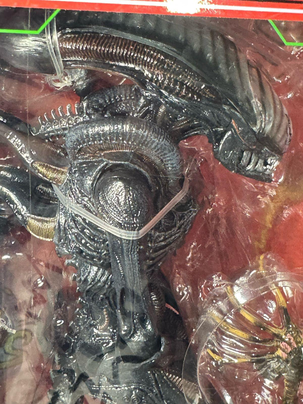 Neca Alien Romulus Scorched Xenomorph Figure - Ready Stock