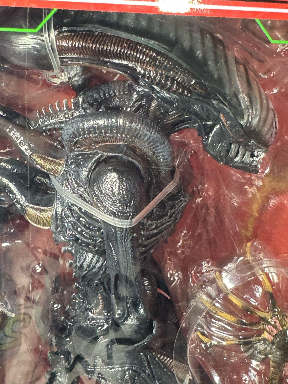 Neca Alien Romulus Scorched Xenomorph Figure - Ready Stock