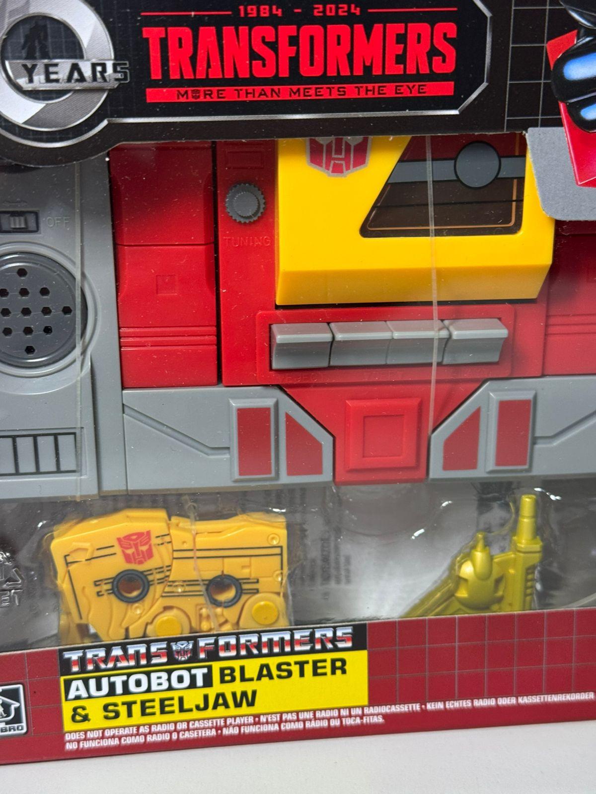 Hasbro Transformers Heroic Autobot Blaster & Steeljaw- Ready Stock