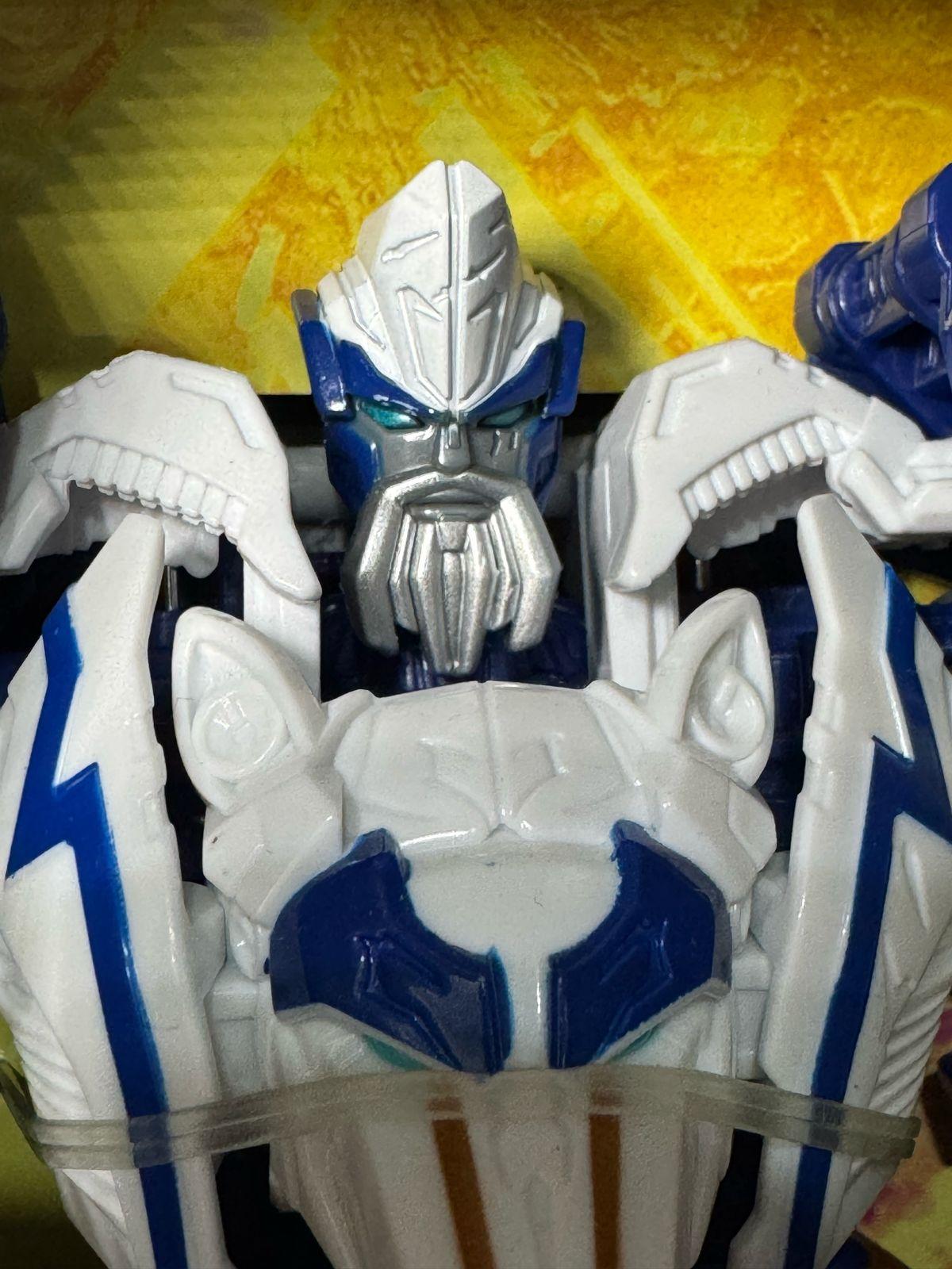 Hasbro Transformers Legacy United Prime Universe Thundertron - Ready Stock