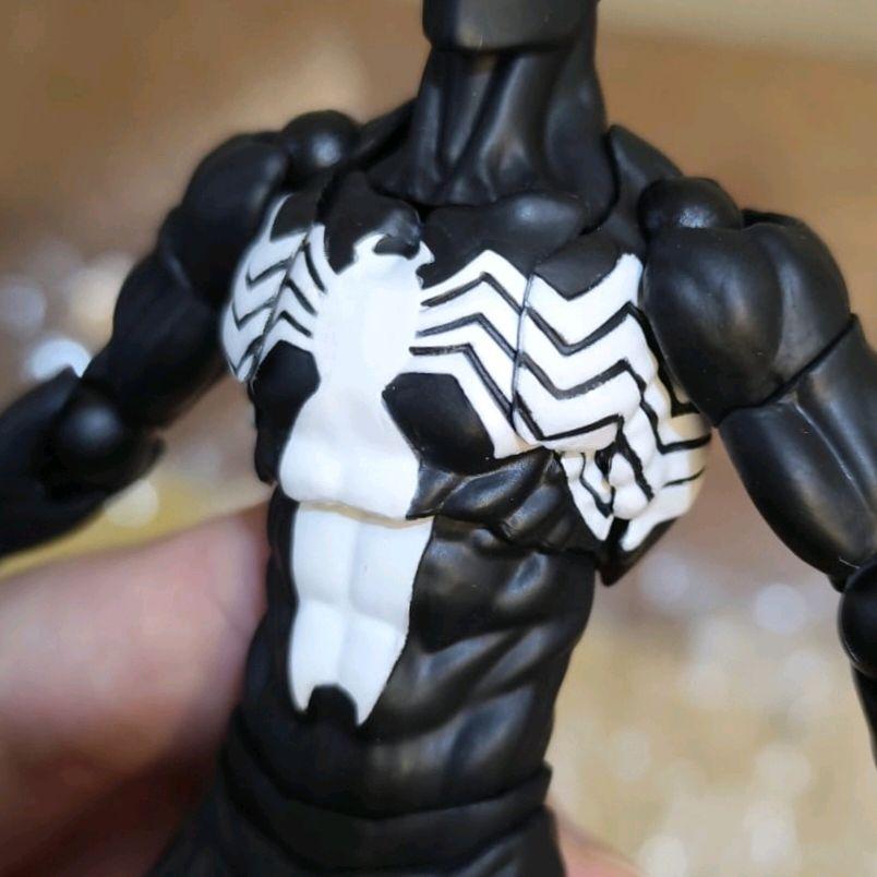Mess Toys Action Figure Black Suit Neighbor - Ready Stock