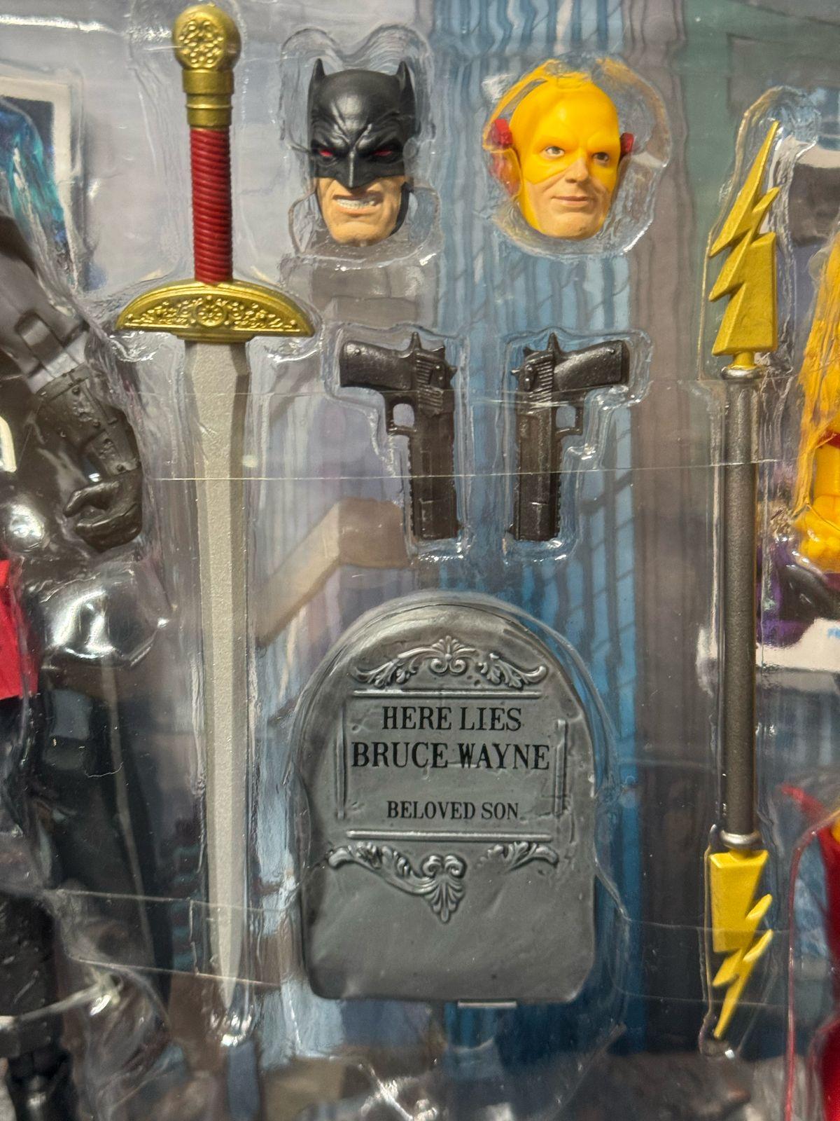 McFarlane DC Multiverse Batman vs Professor Zoom (Flashpoint) 2 Packs - Ready Stock