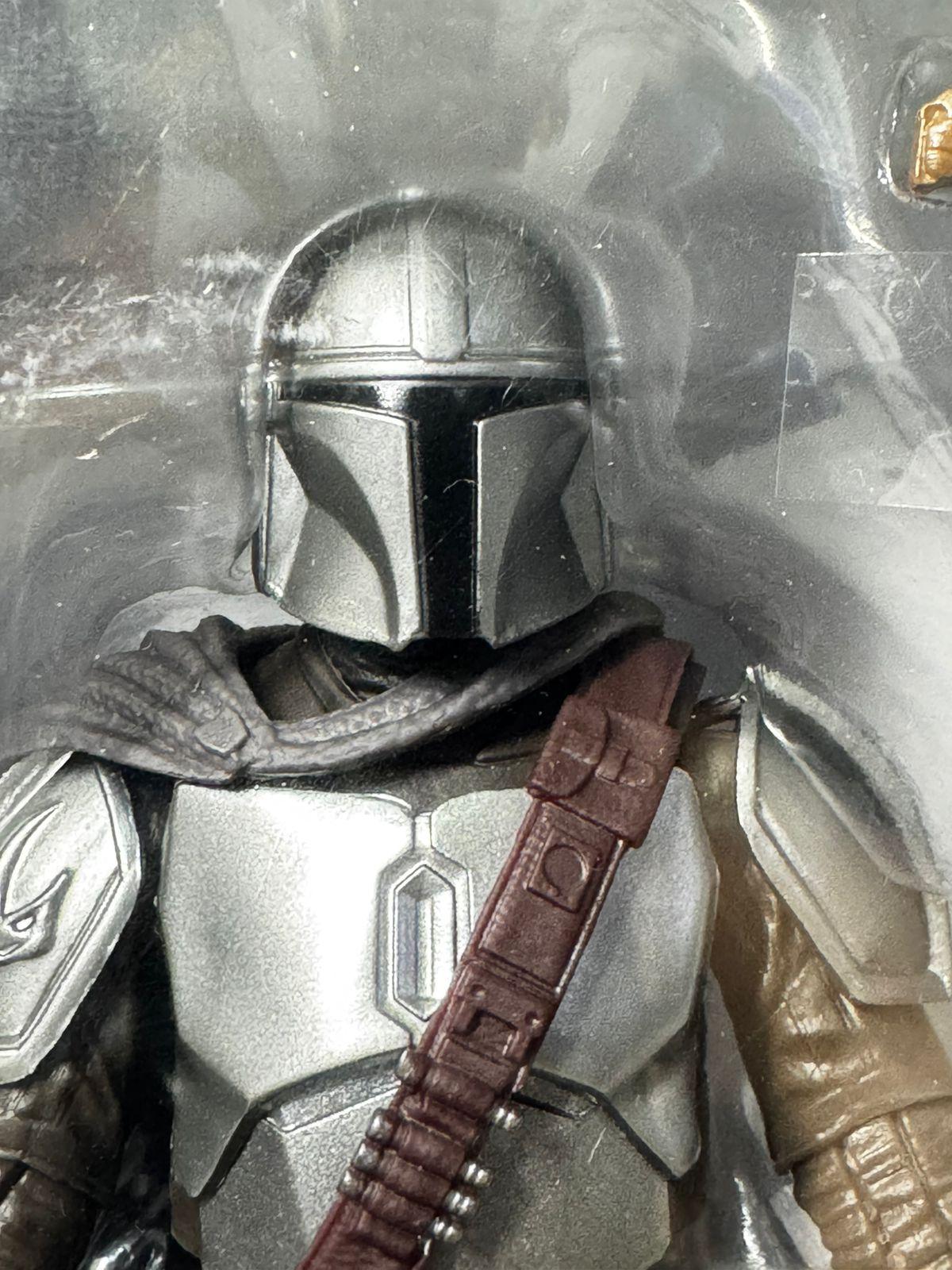 Hasbro Star Wars The Black Series Star Wars: The Mandalorian (Mines of Mandalore) - Ready Stock