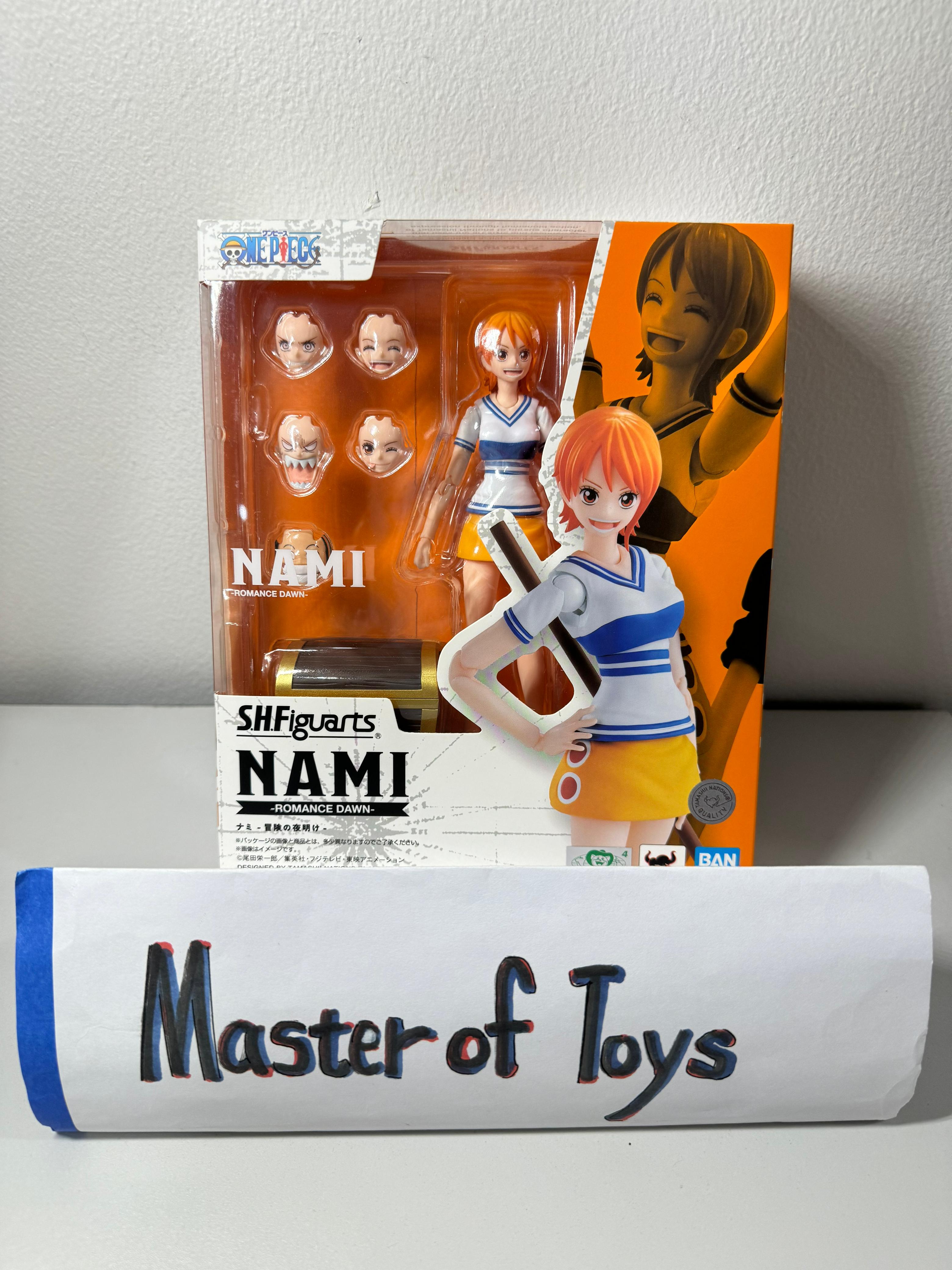 Bandai SHF Nami (Romance Dawn) - Ready Stock