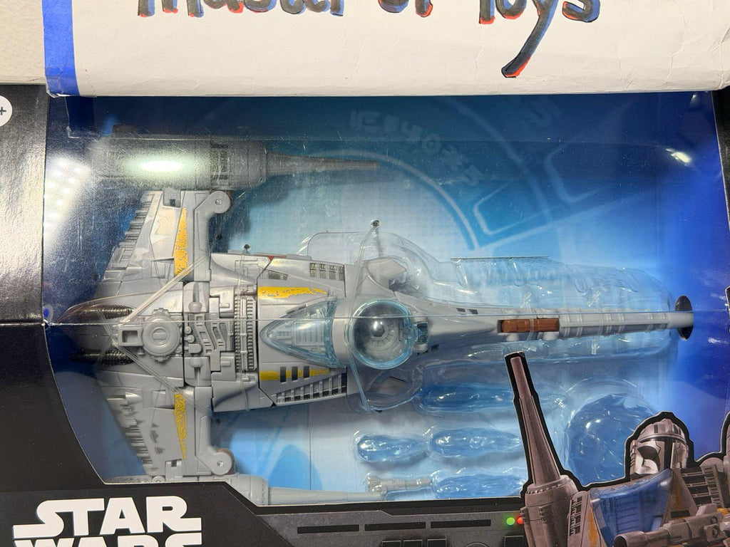 Hasbro Transformers Star wars The Mandalorian / N-1 Starfighter - Ready Stock