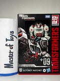 Hasbro Transformers Cybertron Studio Series Gamer Edition Autobot Ratchet 09 - Ready Stock