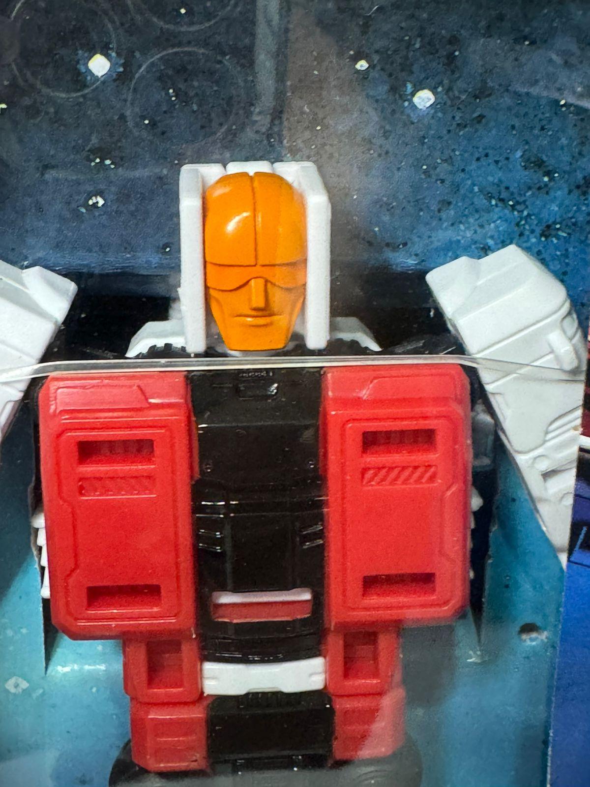 Hasbro Transformers Age of the Primes Aerialbot Slingshot - Ready Stock