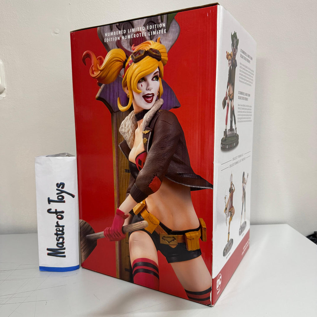 McFarlane DC Direct DC Bombshells Harley Quinn Deluxe Statue Version 2 - Ready Stock