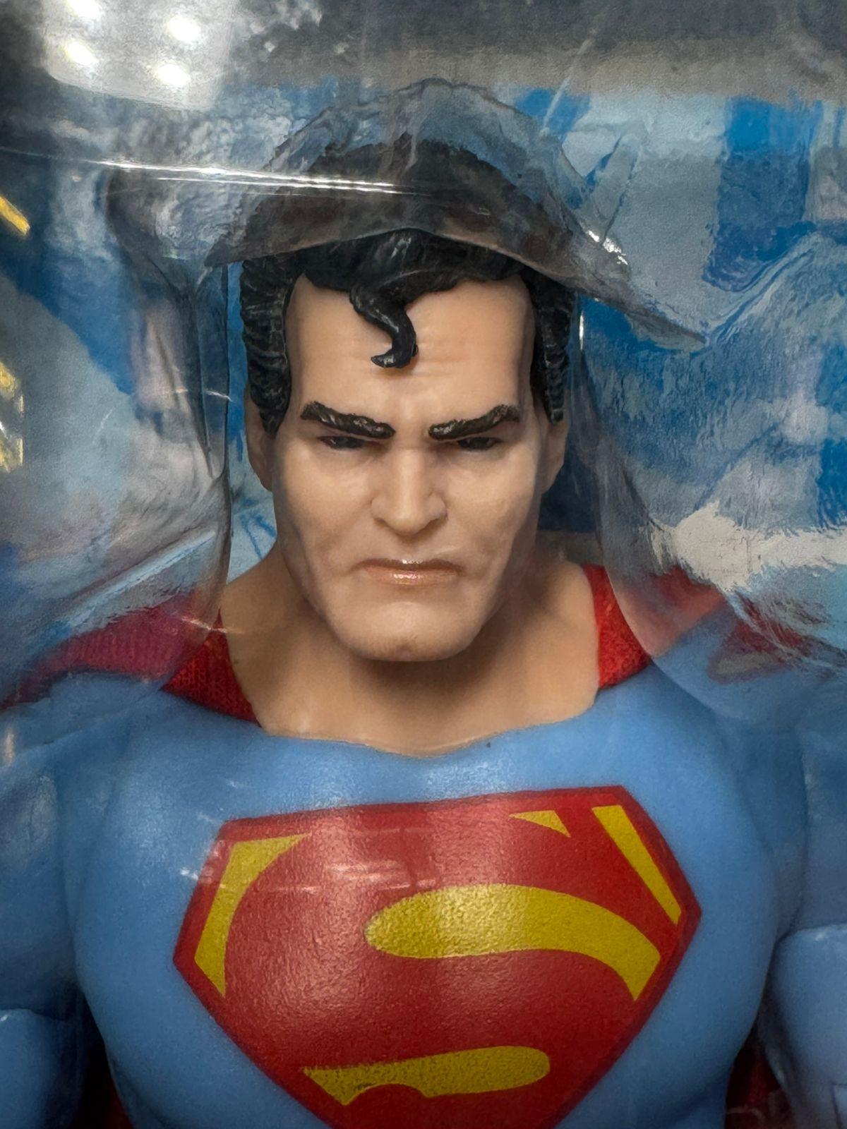 McFarlane DC Multiverse Superman of Earth 2 (Crisis on Infinite Earths) Gold Label Without CTB The Monitor - Ready Stock